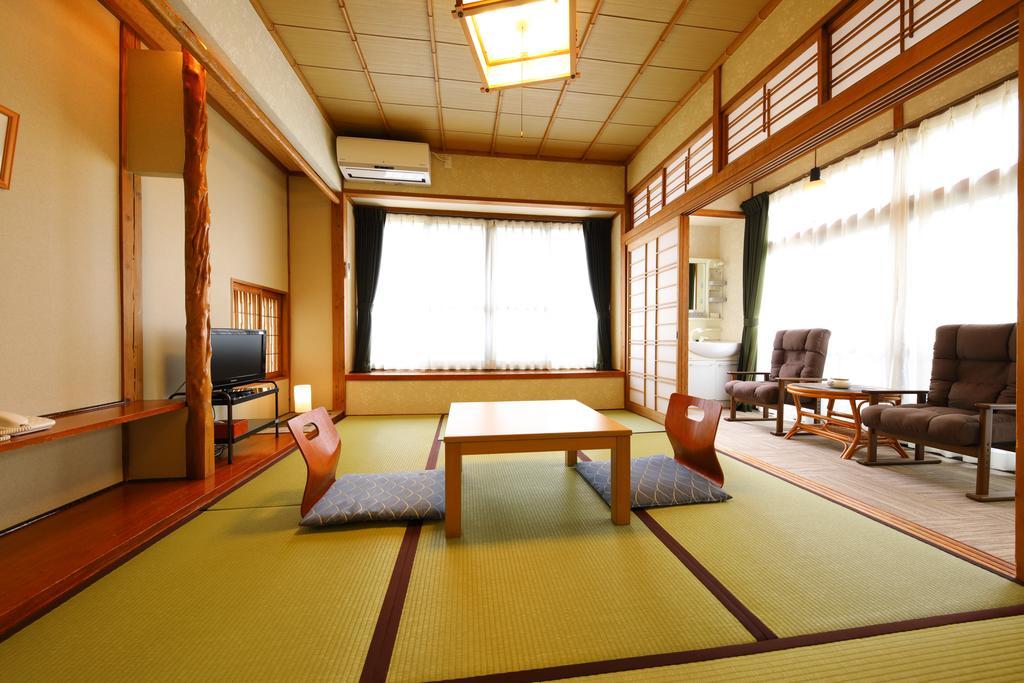 Ryokan Izumoya 유후 외부 사진